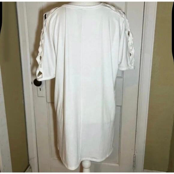 White Zenana Premium Lattice Scoop Neck Sleeve Dressy T-Shirt Blouse Size Small - Picture 4 of 12